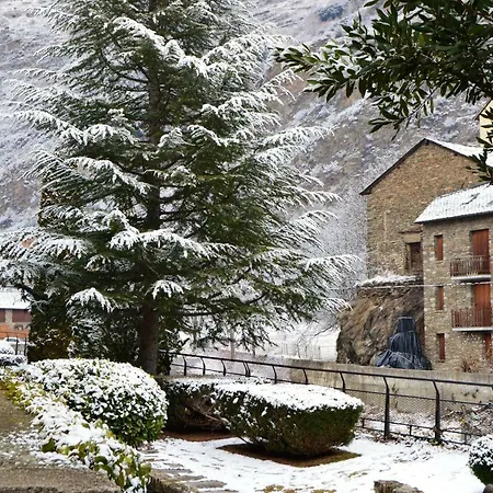 Daire Esterri Centre